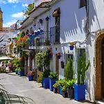 Seashell In Estepina By Interhome Lejlighed Estepona
